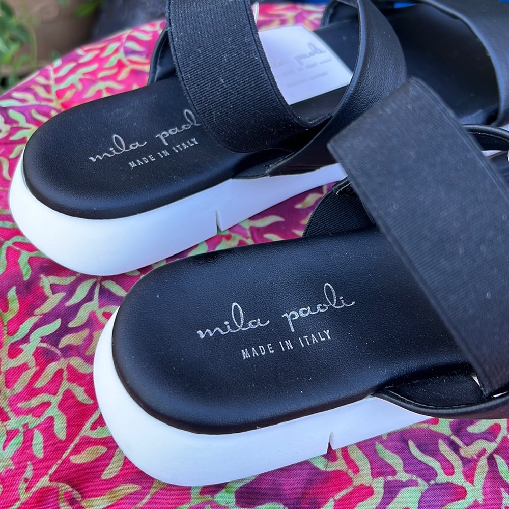 New Black Leather Strappy Slip On Cushion Sandals - Picture 5 of 15